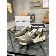 Givenchy Sneakers